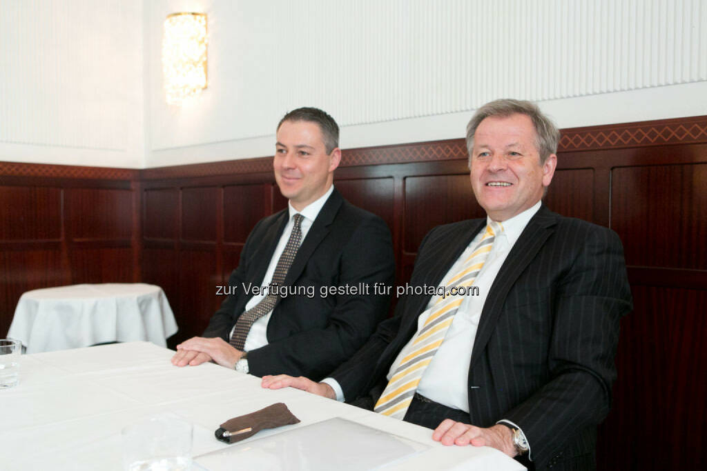 Oliver Schumy (Immofinanz), Eduard Zehetner (Immofinanz), http://blog.immofinanz.com/de/2015/03/23/immofinanz-wollen-kontrolle-ueber-ca-immo-erlangen/
, © Martina Draper für Immofinanz (24.03.2015) 