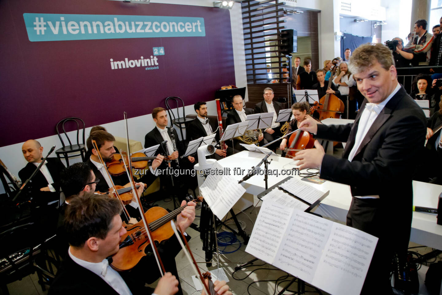 Das Vienna Festival Orchestra zu Gast bei McDonald’s Österreich: McDonald's Österreich: #imlovinit: Globale 24-Stunden-Kampagne von McDonald’s