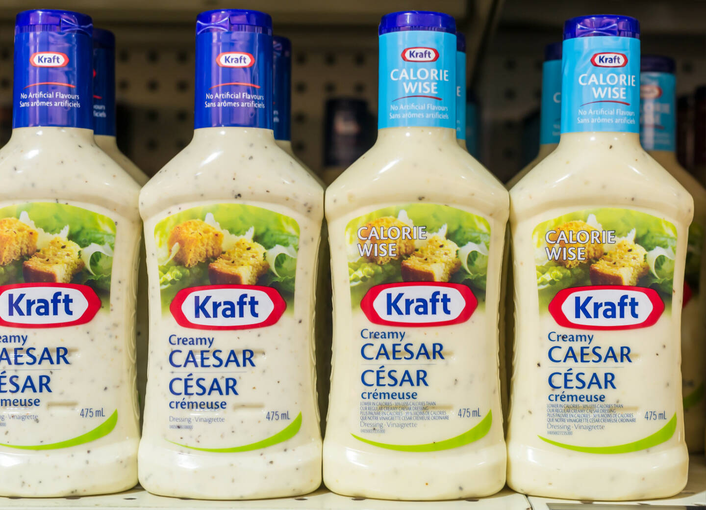 Kraft Ceasar Salat dressing, Kraft Foods Group <a href=http://www.shutterstock.com/gallery-626293p1.html?cr=00&pl=edit-00>rmnoa357</a> / <a href=http://www.shutterstock.com/editorial?cr=00&pl=edit-00>Shutterstock.com</a>