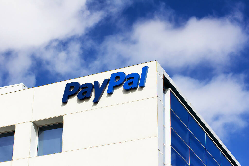 PayPal Logo <a href=http://www.shutterstock.com/gallery-931246p1.html?cr=00&pl=edit-00>Ken Wolter</a> / <a href=http://www.shutterstock.com/editorial?cr=00&pl=edit-00>Shutterstock.com</a>, © www.shutterstock.com (27.03.2015) 