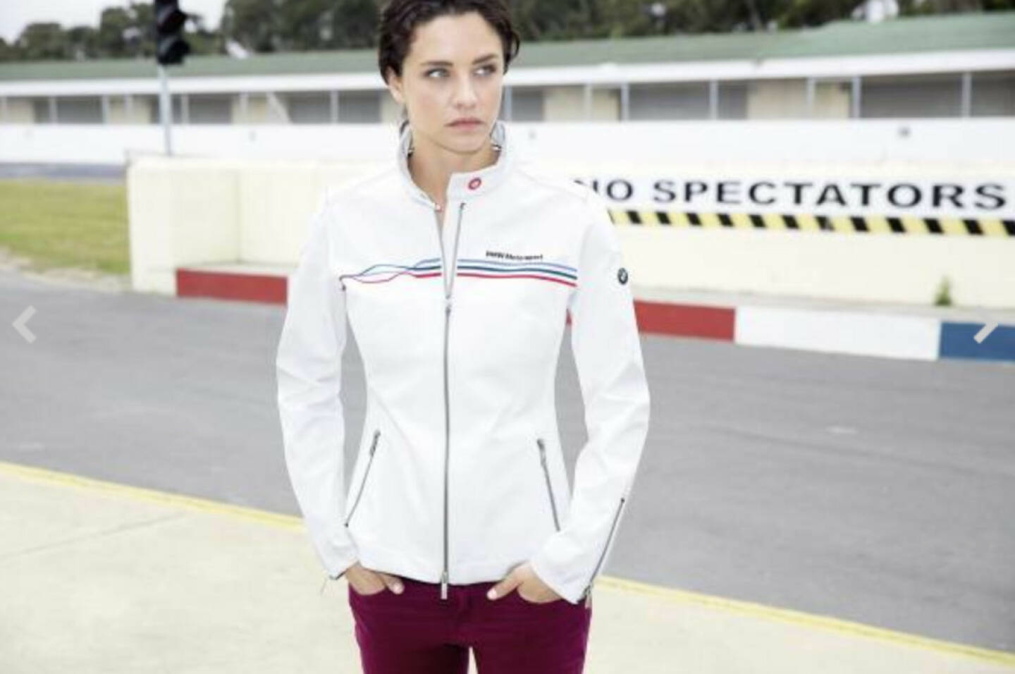 BMW Motorsport Collection. Motorsport Softshelljacke. Für Damen in Weiß (03/2015)