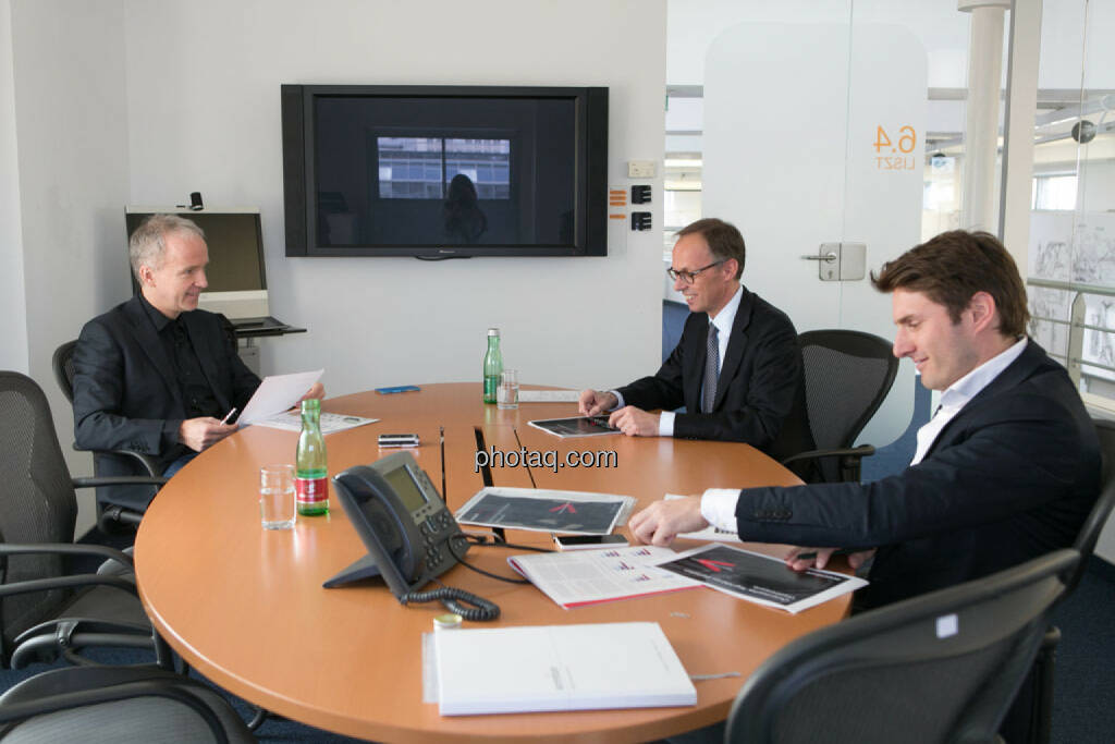 Christian Drastil, Klaus Malle (Accenture), Peter Auer (Accenture), © photaq/Martina Draper (11.04.2015) 