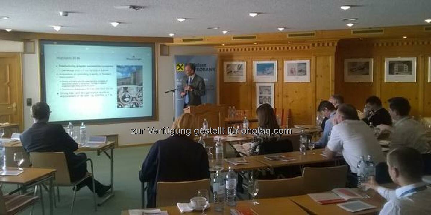 Wienerberger: Our CEO Heimo Scheuch updating investors &amp; analysts @ the 14th RCB Investor Conference in Zürs http://twitter.com/wienerberger/status/588617667843526656/photo/1  Source: http://facebook.com/wienerberger