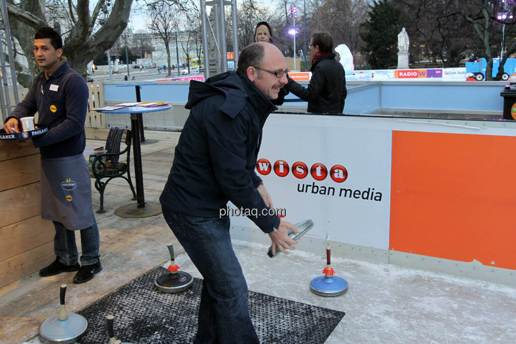 Franz Gschiegl - Eisstockschiessen mit der Erste Immobilien KAG , © Herbert Gmoser für finanzmarktfoto.at (21.02.2013) 