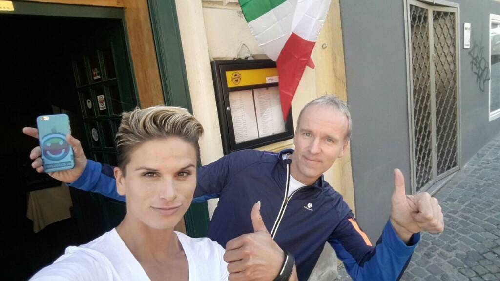 Yes - Elisabeth Niedereder, Christian Drastil Runplugged (20.04.2015)