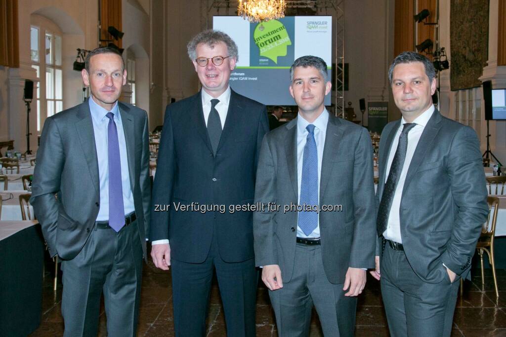 Markus Ploner, CFA, MBA (Spängler Iqam Invest), Guido Versondert (Independent Credit View), Jake Gaul (Standish Mellon Asset Management Company) und Thomas Steinberger (Spängler Iqam Invest), © wildbild (23.04.2015) 