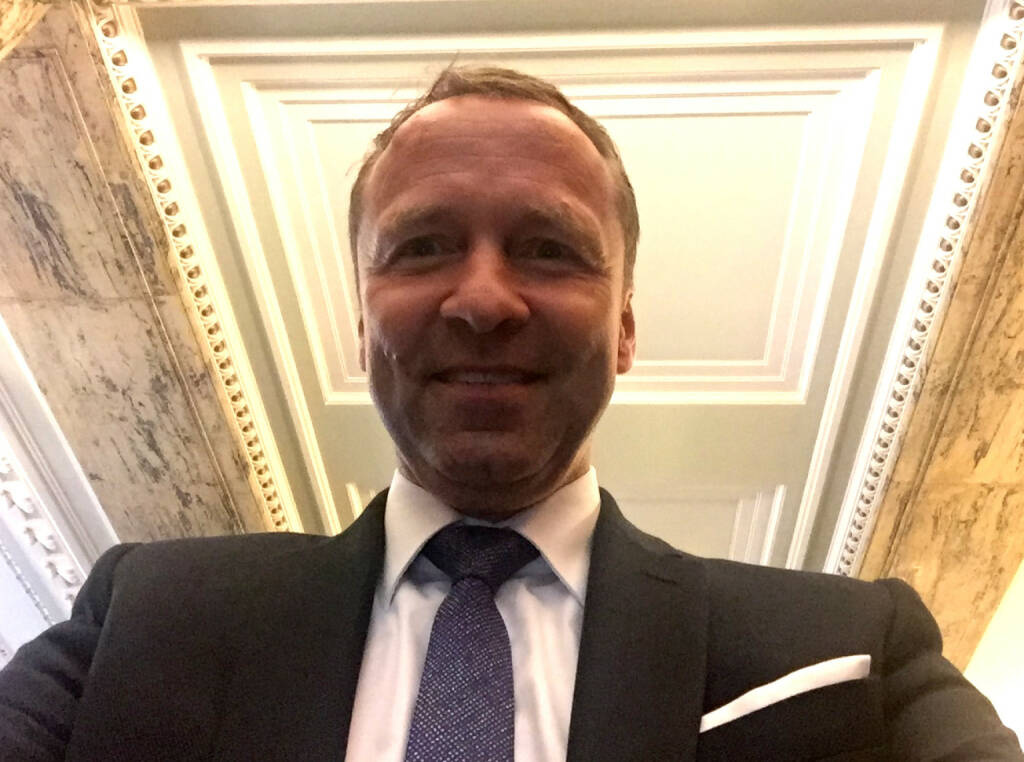 Selfie Frank Weingarts, UniCredit (07.05.2015) 