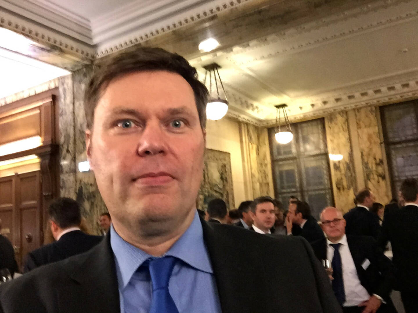 Selfie Thomas Friedrichkeit, Brokerjet