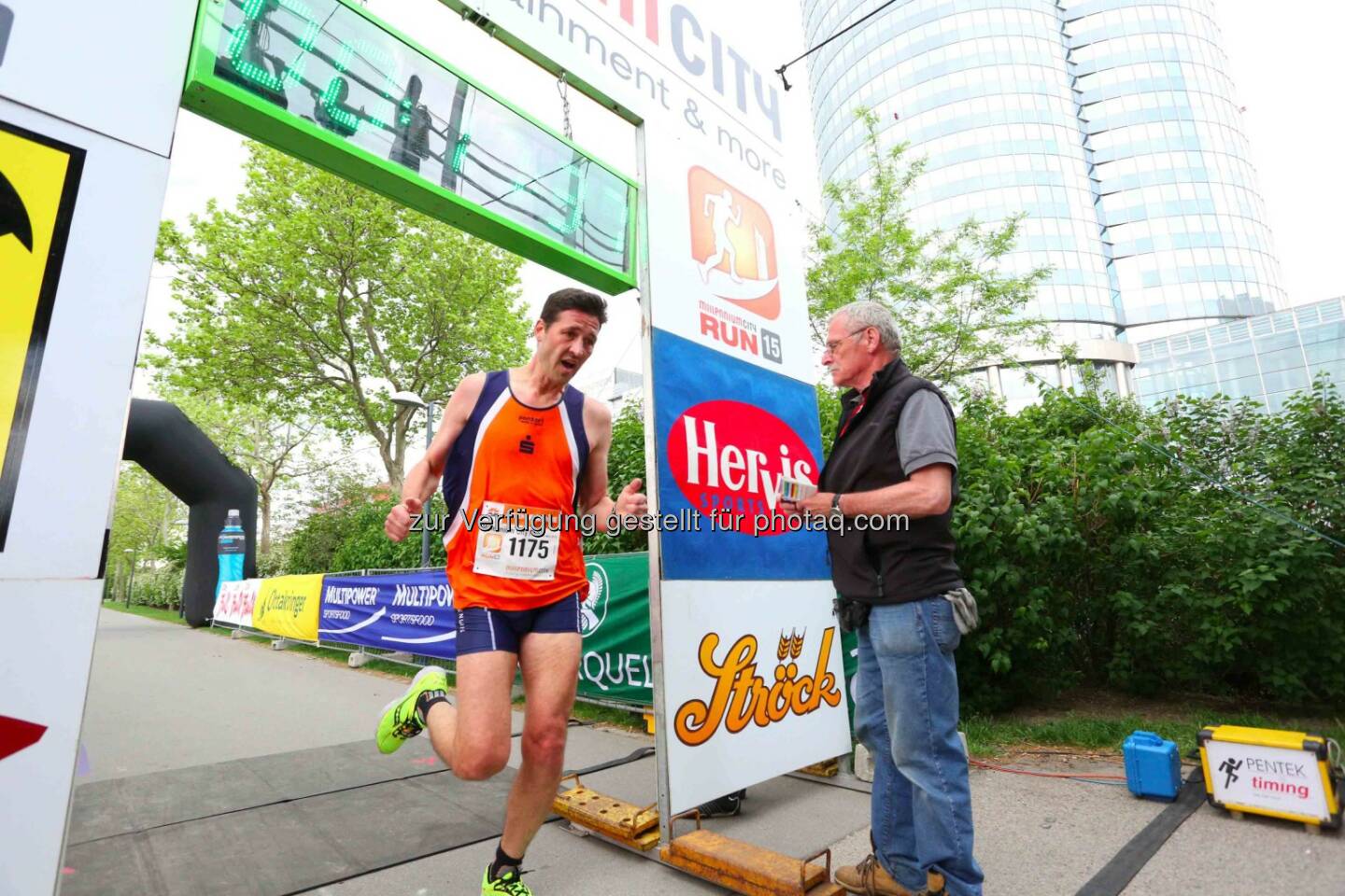 Erich Hahn, 2. Platz Herren Millennium City Run 2015 über die 5km Distanz