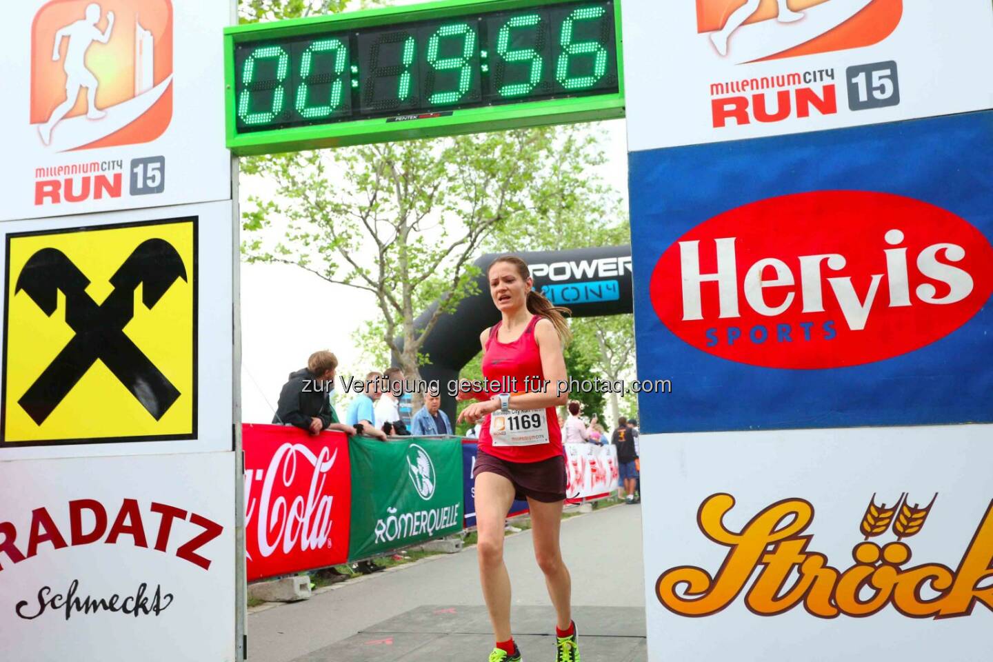 Diana Berisa-Klusoczki, 2. Platz Millennium City Run 2015 über die 5km Distanz

