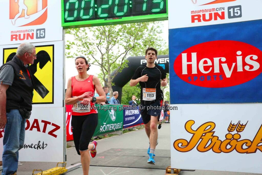 Yvonne Raffeiner, 3. Platz Millennium City Run 2015 über die 5km Distanz, © leisure.at/Ludwig Schedl (10.05.2015) 