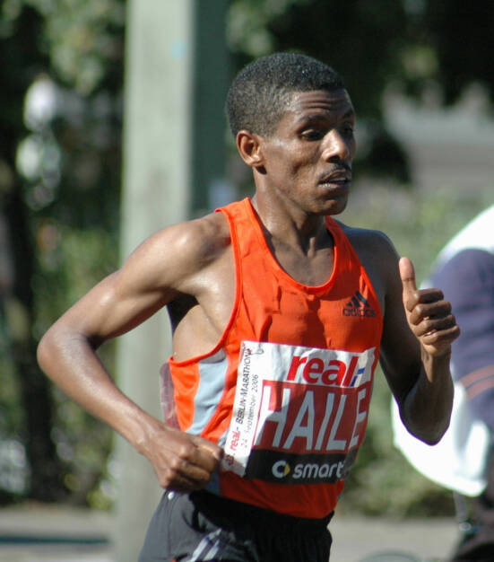 Haile Gebrselassie, <a href=http://www.shutterstock.com/gallery-320989p1.html?cr=00&pl=edit-00>360b</a> / <a href=http://www.shutterstock.com/editorial?cr=00&pl=edit-00>Shutterstock.com</a>, 360b / Shutterstock.com, © shutterstock.com (10.05.2015) 