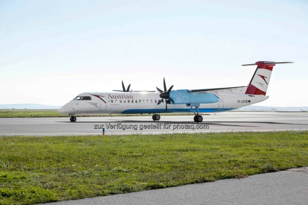 Austrian Airlines bietet ab 1. Juni 2015 neben den bereits bestehenden sechs Flügen pro Woche sowie den sieben täglichen Direktverbindungen mit AIRail zusätzlich vier Nachmittagsflüge pro Woche zwischen Linz und Wien an. Somit erweitert die rot-weiß-rote Fluglinie das Angebot zwischen der oberösterreichischen Landeshauptstadt und ihrem Hub am Flughafen Wien auf insgesamt 59 Verbindungen pro Woche., © Aussendung (12.05.2015) 