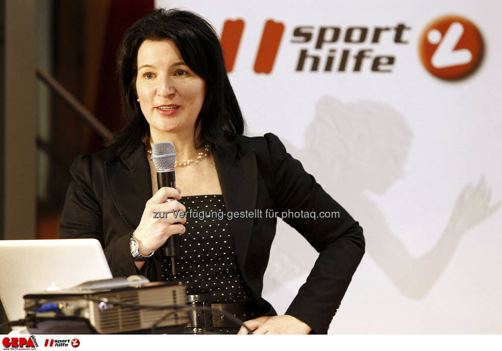 Anna Kleissner (Stv. Geschaeftsfuehrerin von SportsEconAustria). Foto: GEPA pictures/ Mathias Mandl, © GEPA/Sporthilfe (28.02.2013) 