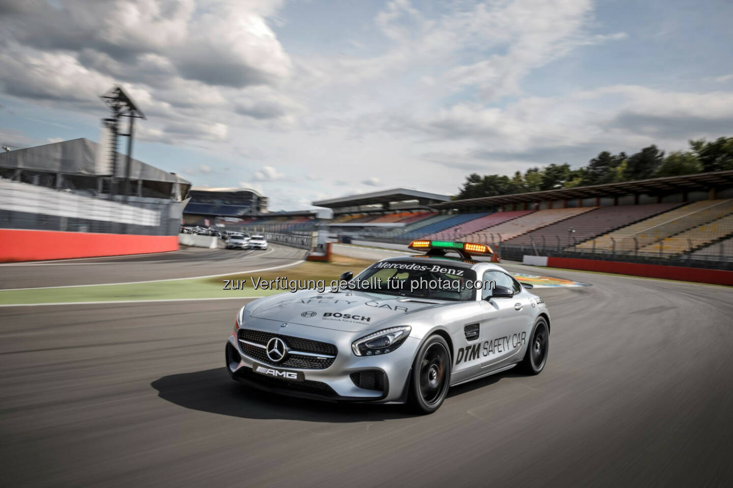 Mercedes-AMG GT S als offizielles Saftey Car der DTM 2015: DTM-Premiere für ein neues Safety Car: Beim zweiten DTM-Lauf am Lausitzring (29. bis 31. Mai 2015) wird erstmals der Mercedes-AMG GT S zum Einsatz kommen.

