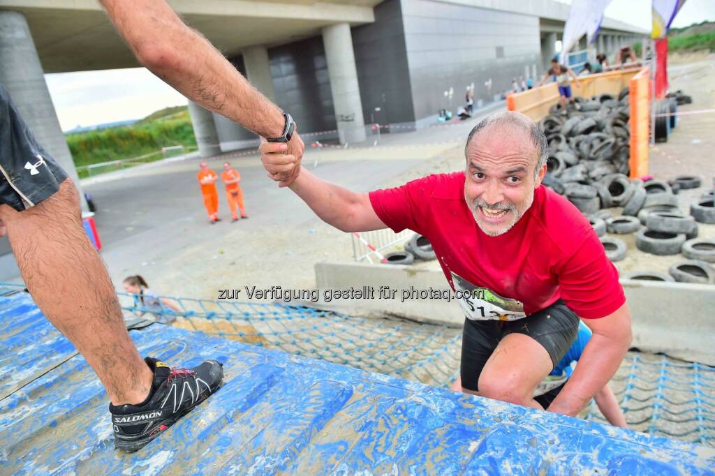 x cross run seestadt aspern, Hilfe, helfen, © www.sportograf.com (30.05.2015) 