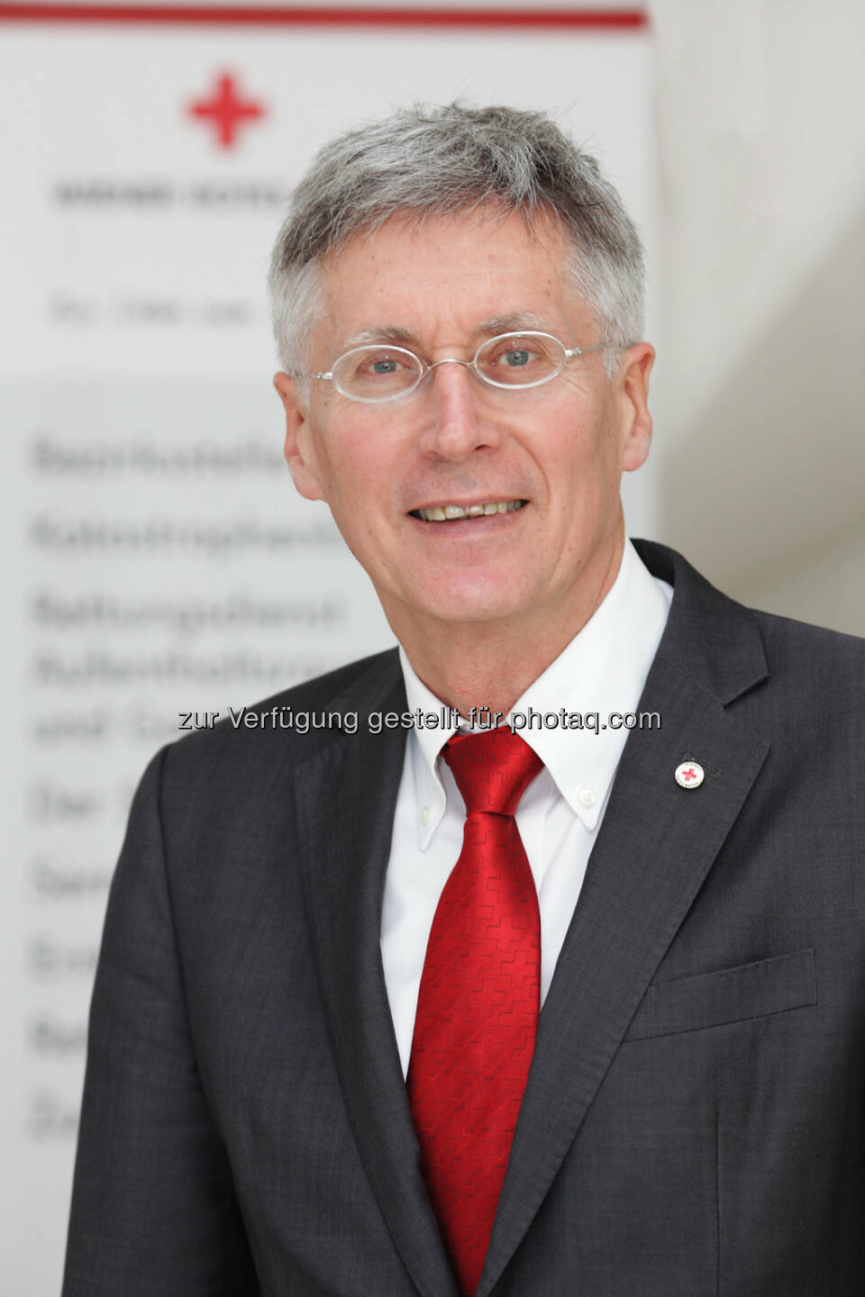 Reinhard Krepler ist neuer Präsident des Wiener Roten Kreuzes  (C) WRK/Hechenberger