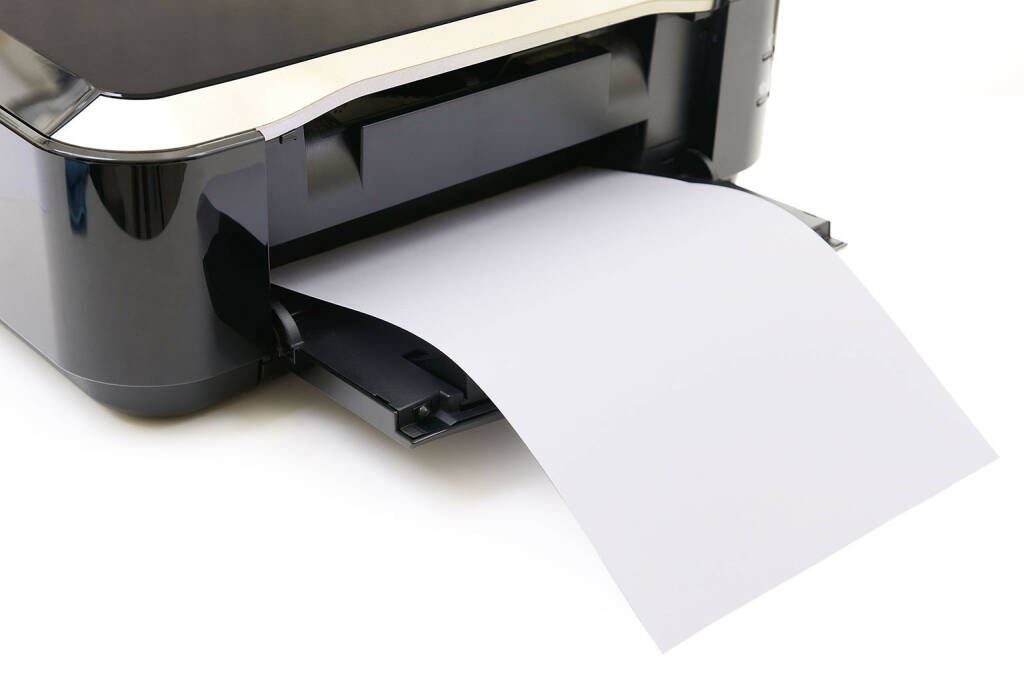 Drucker, Papier, Ausdruck, Dokument http://www.shutterstock.com/de/pic-159902264/stock-photo-printer-and-paper-isolated-on-white-background.html, © www.shutterstock.com (03.06.2015) 