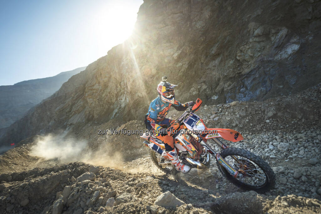 Erzbergrodeo GmbH: Jonny Walker (UK/KTM) fährt Bestzeit am ersten Renntag des Generali Iron Road Prologs 2015 © Philip Platzer / Red Bull, © Aussendung (07.06.2015) 