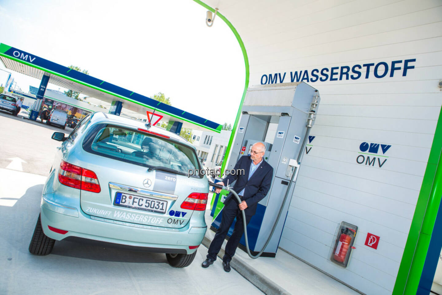 Walter Böhme (Leiter Innovationsmanagement OMV), Wasserstoff Tankstelle