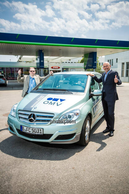 Gregor Rosinger (Rosinger Group), Walter Böhme (Leiter Innovationsmanagement OMV), © photaq/Martina Draper (10.06.2015)