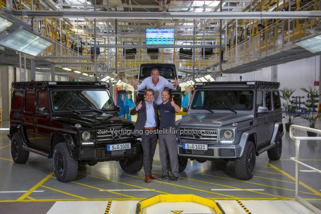 Mike Horn (Mitte) mit Gunnar Güthenke (links) und Kurt Bachmaier (rechts) bei der Übergabe der G-Klasse in Graz am 7. Mai 2015 (C) Daimler
, © Aussendung (11.06.2015)