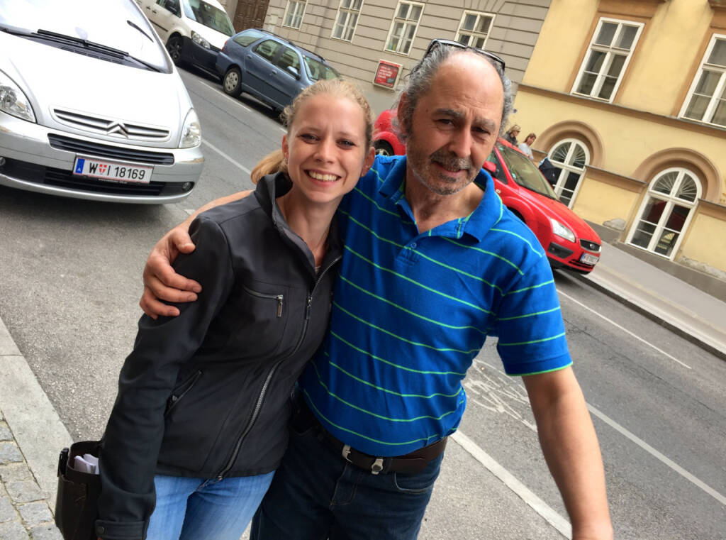 Vis-a-Wirt(in): Lisa-Marie Köhler (Motiwirtin), Hakim Hadi (Pizzeria Valentino) (17.06.2015) 