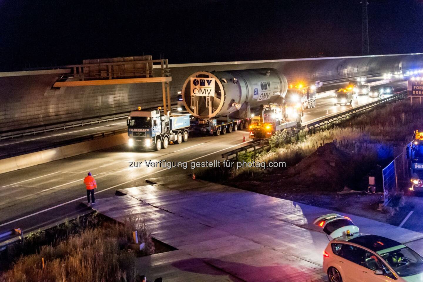 Asfinag: Super-Sonder-Transport erfolgreich über die A 4 gelotst, (C) Asfinag