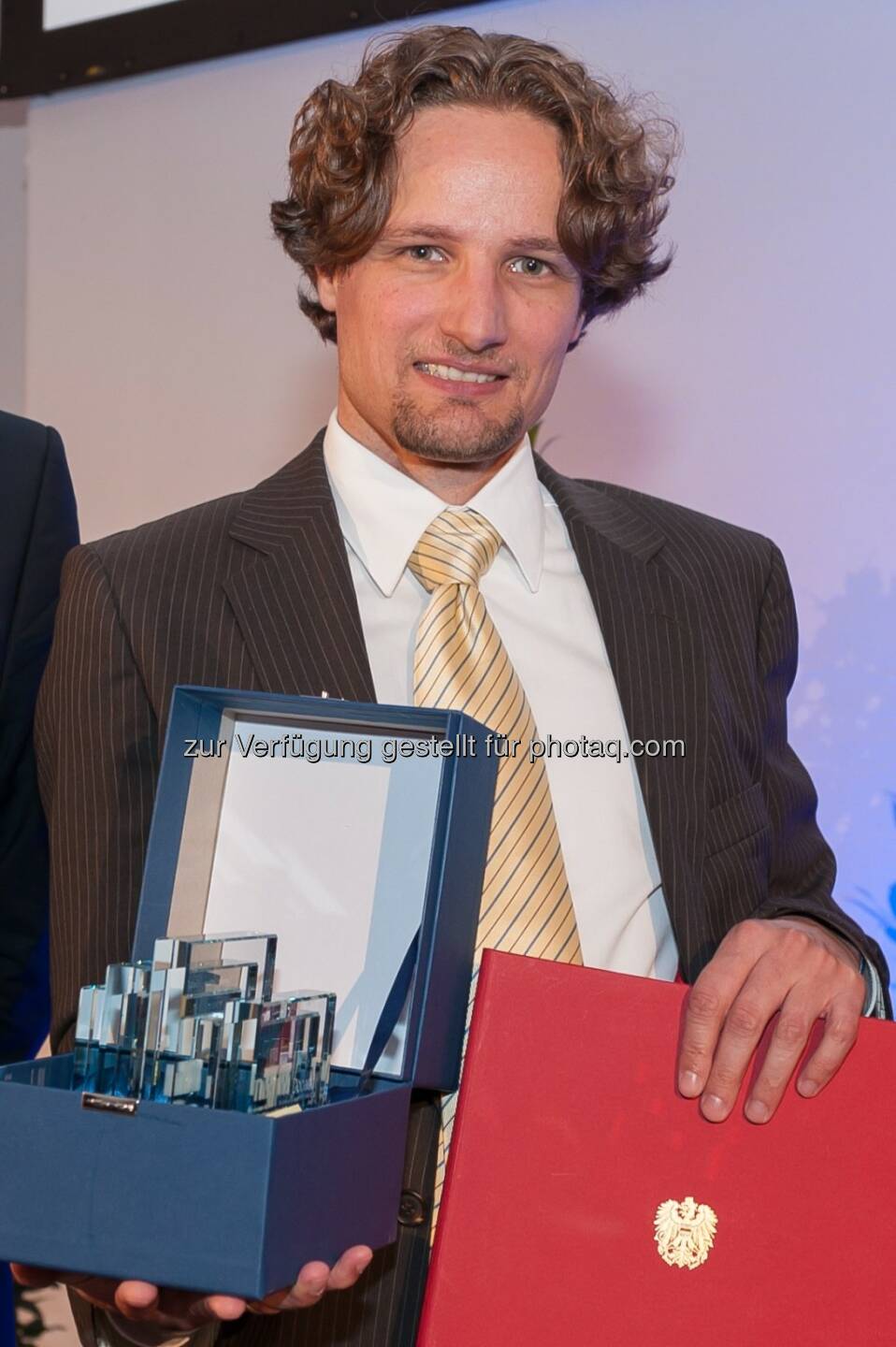 Kai Erenli.: ars docendi“ – Staatspreis für exzellente Lehre geht an Kai Erenli. FH des bfi Wien wurde als einzige Fachhochschule in Österreich prämiert.Fachhochschule des bfi Wien GesmbH: Innovatives Lehrkonzept für Rechtslehre ausgezeichnet (C) FH des bfi Wien