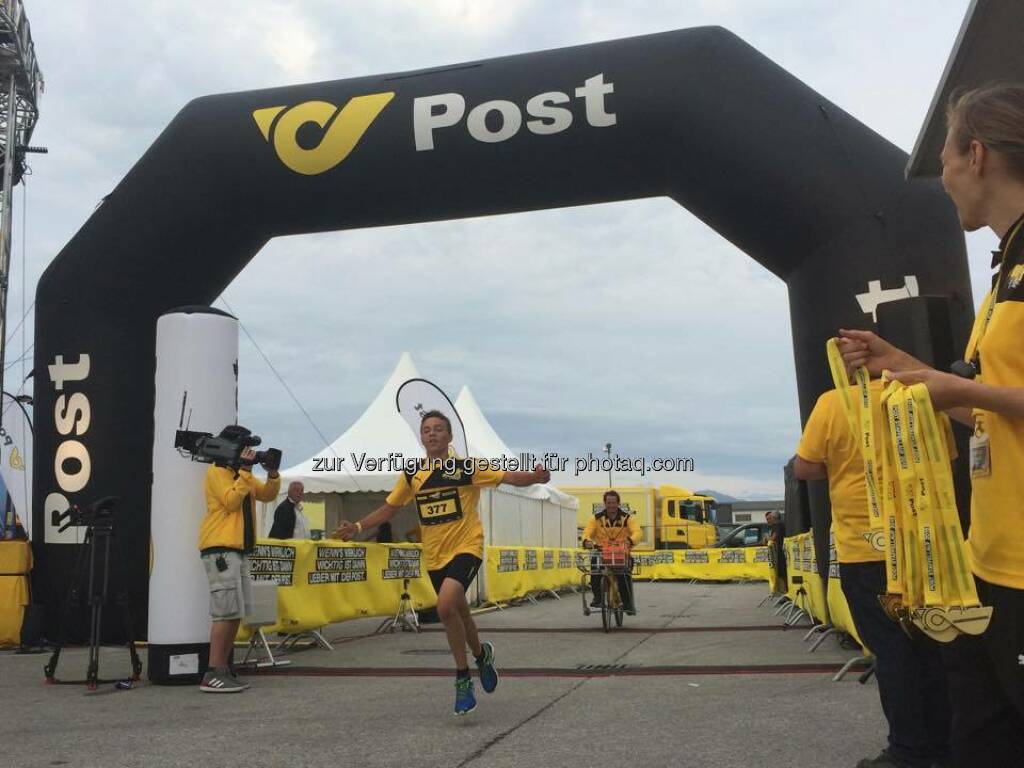 Herzlichen Glückwunsch an unseren Postler Florian Fuchs, dem Sieger des Familienlaufs in Wals-Siezenheim! 

Die ersten 300 KM liegen nun hinter uns - weiter geht's für #MissionSusi  Source: http://facebook.com/unserepost, © Aussendung (28.06.2015) 