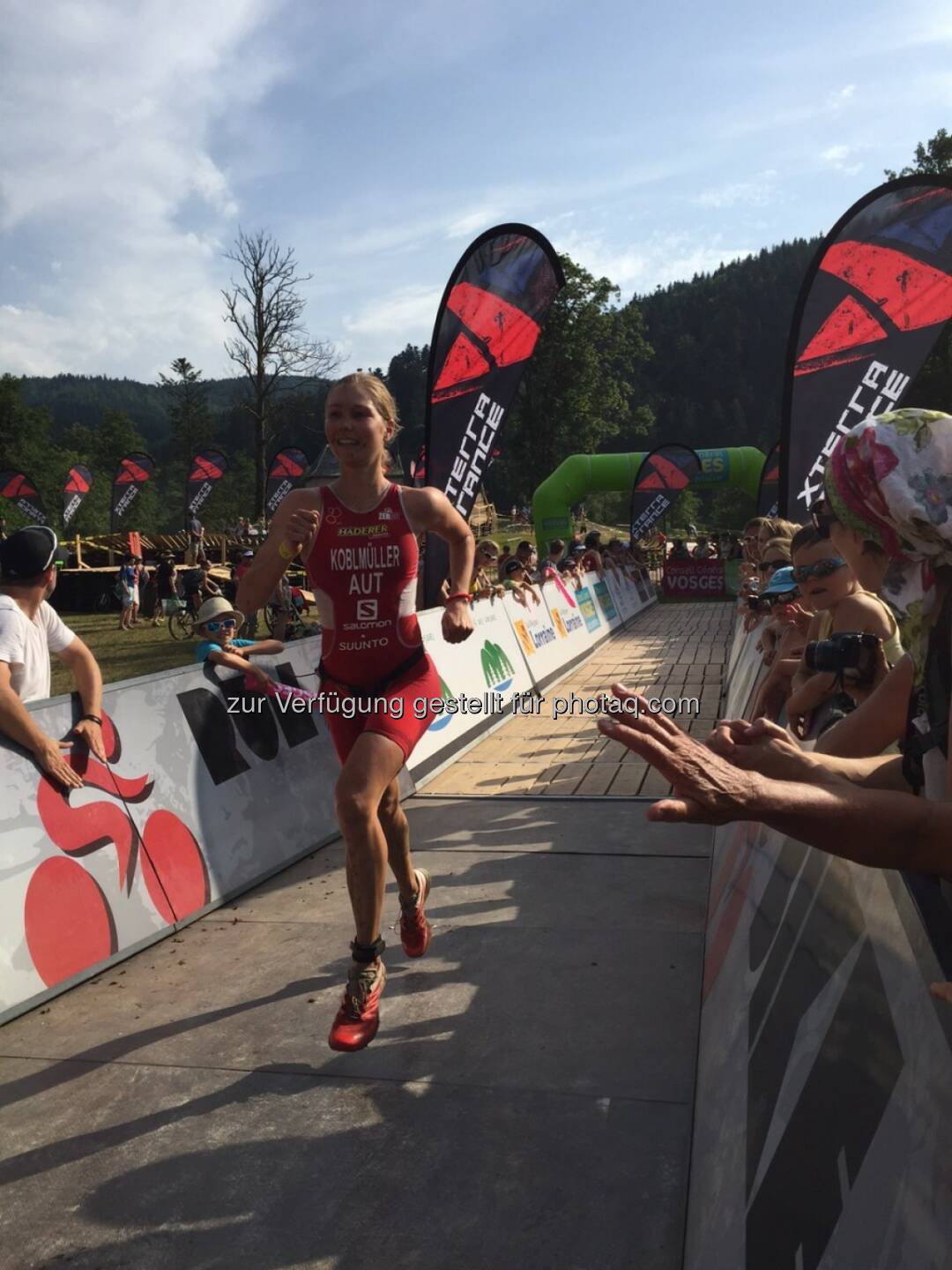 XTerra European Tour France Zieleinlauf Sandra Koblmüller (Bild: Max Koblmüller)