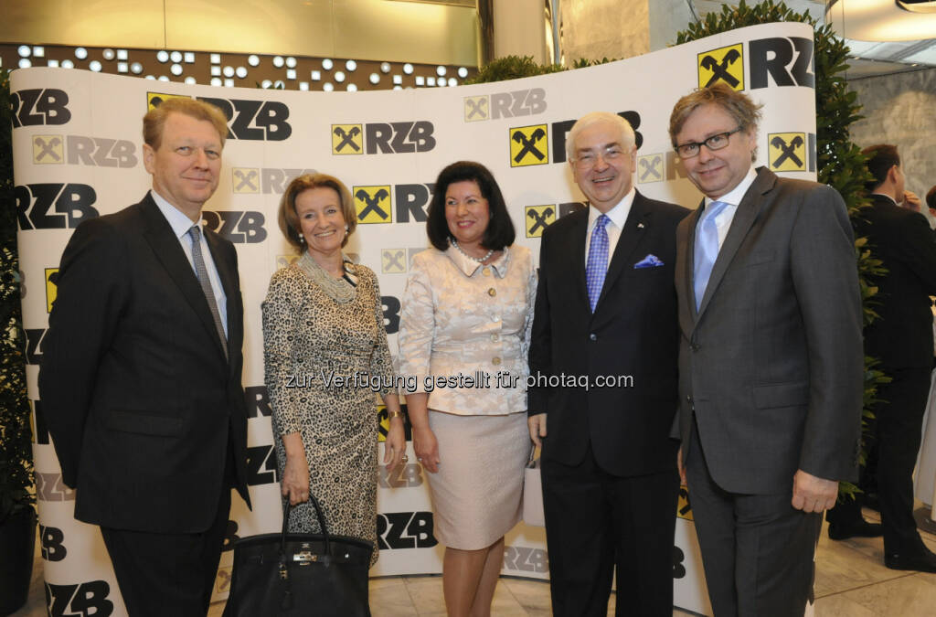 Thomas Angyan, Intendant Musikverein; Elisabeth Gürtler, Hotel Sacher; Charlotte und Walter Rothensteiner; Alexander Wrabetz, Generaldirektor ORF, © RZB (10.03.2013) 