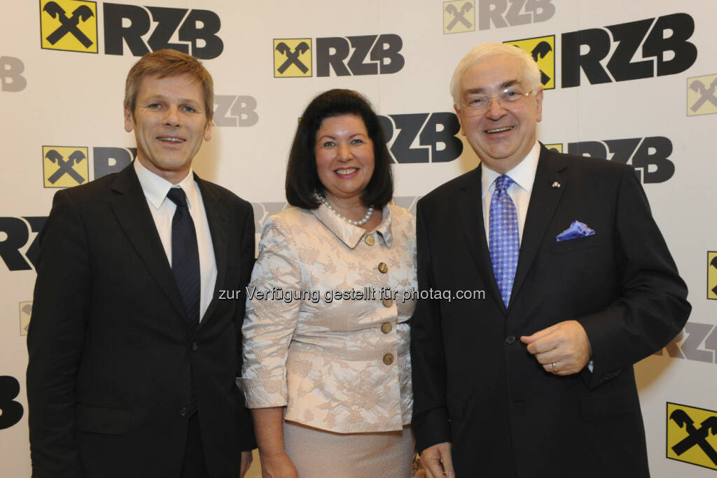 Josef Ostermeyer, Staatssekretär; Charlotte und Walter Rothensteiner, © RZB (10.03.2013) 
