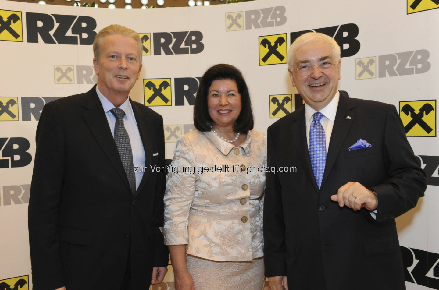 Reinhold Mitterlehner, Wirtschaftsminister; Charlotte und Walter Rothensteiner