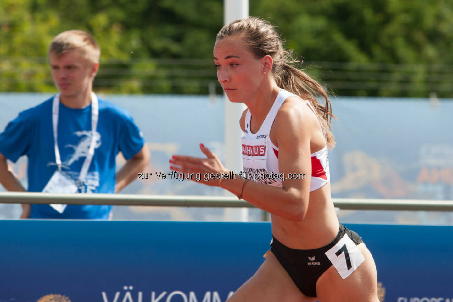 Julia Schwarzinger, 400m (Bild: ÖLV/Coen Schilderman)