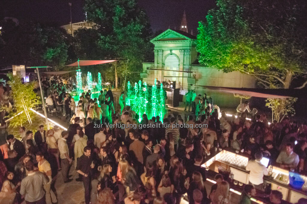 Volksgarten Club : 29.7.2015 : Sommer Afterwork-Clubbing im Volksgarten : Fotograf: Felix Heller/Fotocredit: APA/Volksgarten, © Aussender (20.07.2015) 