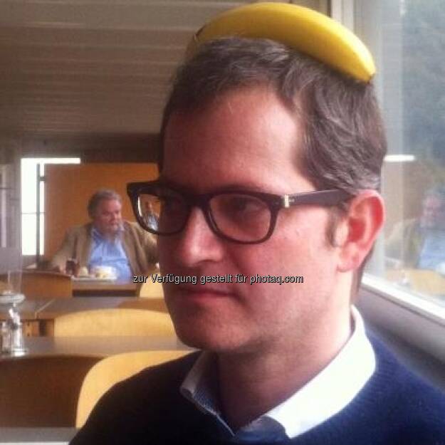 Zum Abschluss Satirisches: Kabarettist Clemens Haipl hat den neuen Frisurentrend Business Typ erfunden. Mehr unter http://finanzmarktfoto.at/page/index/269 (13.03.2013) 