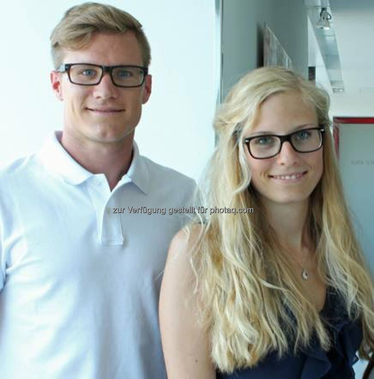 PATRIZIA sagt Herzlichen Glückwunsch! Stefan Schormüller (links), Katharina Stürzl und Stefan Fischer haben ihre Ausbildung als Immobilienkaufmann bzw. Immobilienkauffrau erfolgreich abgeschlossen. Die drei arbeiten auch künftig für PATRIZIA. Alles über Ausbildungsmöglichkeiten bei PATRIZIA gibt’s hier: http://www.patrizia.ag/karriere/einsteigen-bei-patrizia/schueler/ #Ausbildung #Karriere #Immobilien #Augsburg  Source: http://facebook.com/patriziaimmobilien