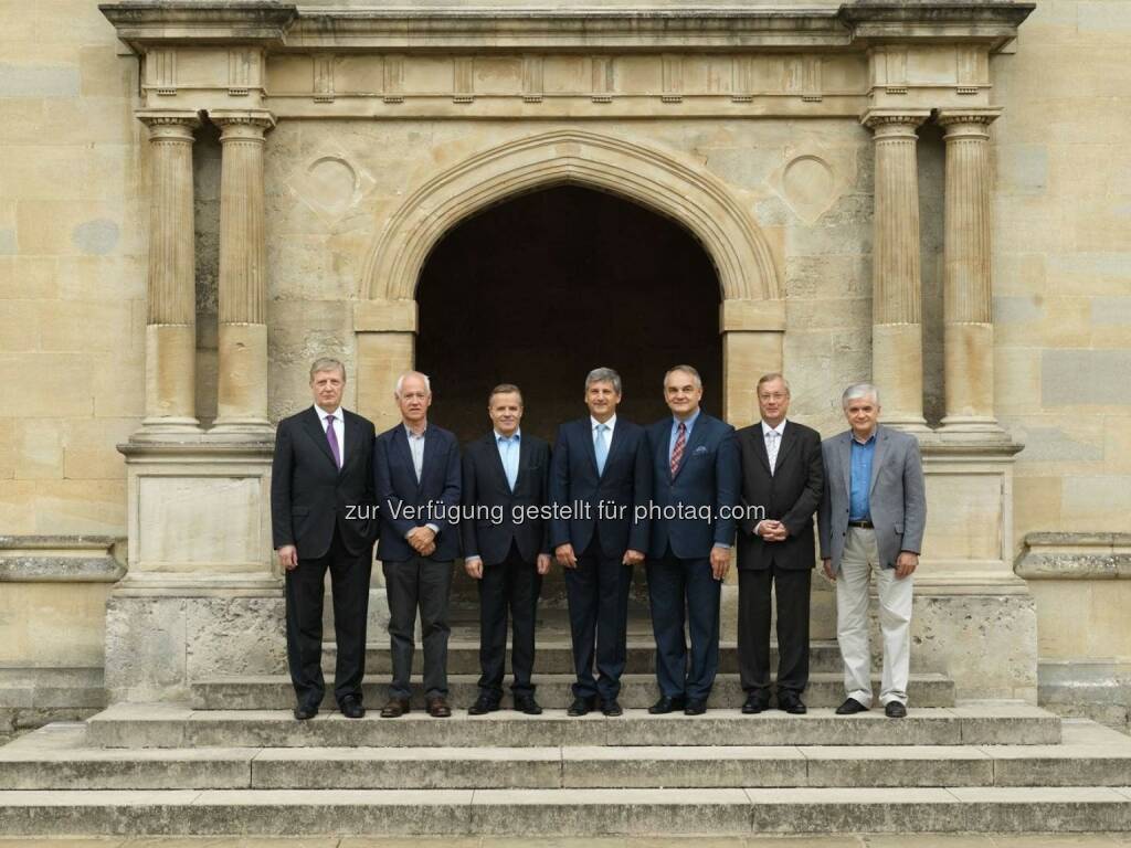 Udo Brockhausen, Lord Macdonald, Paul Robert Vogt, Michael Spindelegger, Waldemar Pawlak, Otto Depenheuer, Wlodzimierz Cimoszewicz : Treffen der AMU-Workstream Leader in Oxford: Letzter Feinschliff für das „Ukraine Modernisation Programme“ : © stefan olah, © Aussender (18.08.2015) 