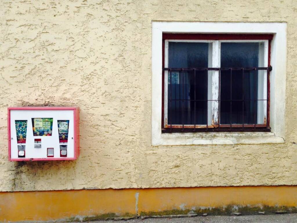 Fenster Kaugummi Automat (19.08.2015) 