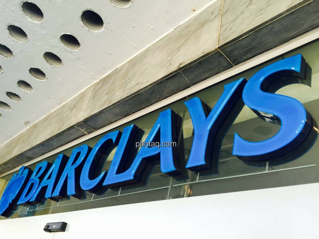 Barclays, Logo, © photaq.com (23.08.2015) 