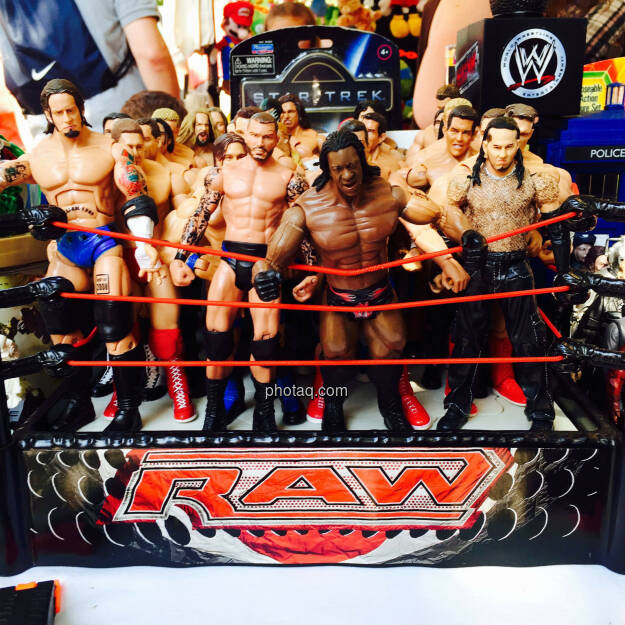 Wrestling, Wrestler, Ring, Raw, Kraft, © photaq.com (23.08.2015) 