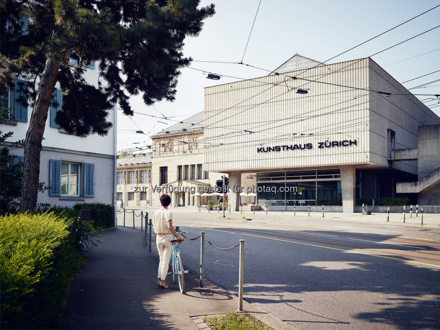 Kunsthaus Zürich : Dada, Miró und die Manifesta : Zürich wappnet sich für ein kunstvolles Jahr 2016, in dem der Dadaismus im Mittelpunkt steht. Bereits im Herbst läuten Ausstellungen das Dada-Jahr ein : Fotograf: Fabian Frinzel/Fotocredit: Zürich Tourismus / Fabian Frinzel