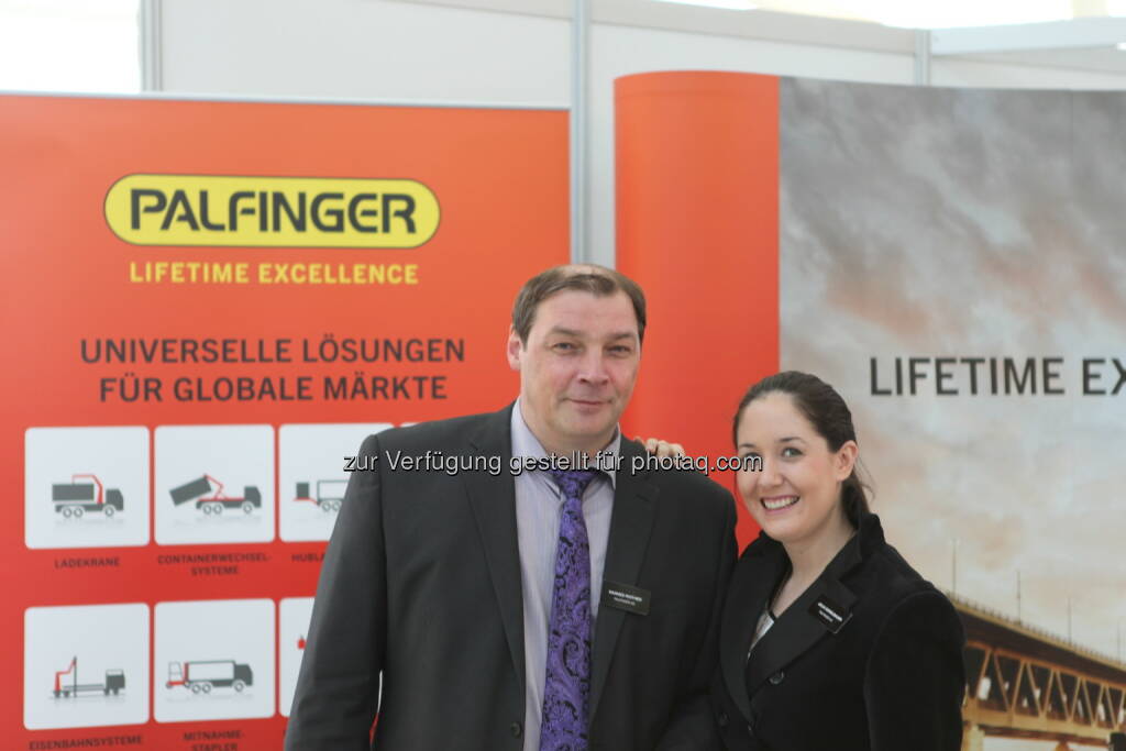 Hannes Roither, Julia Ganglbauer - Palfinger Messestand Börsentag München, siehe auch http://blog.palfinger.ag/ (20.03.2013) 