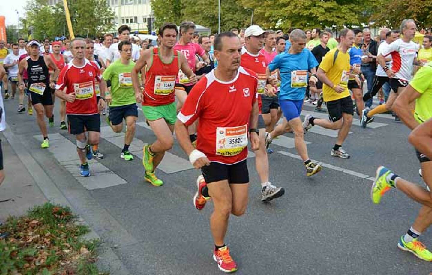 Start beim Wien Energie Business Run (im Canon-Shirt). Foto mit freundlicher Genehmigung von Hans Newetschny