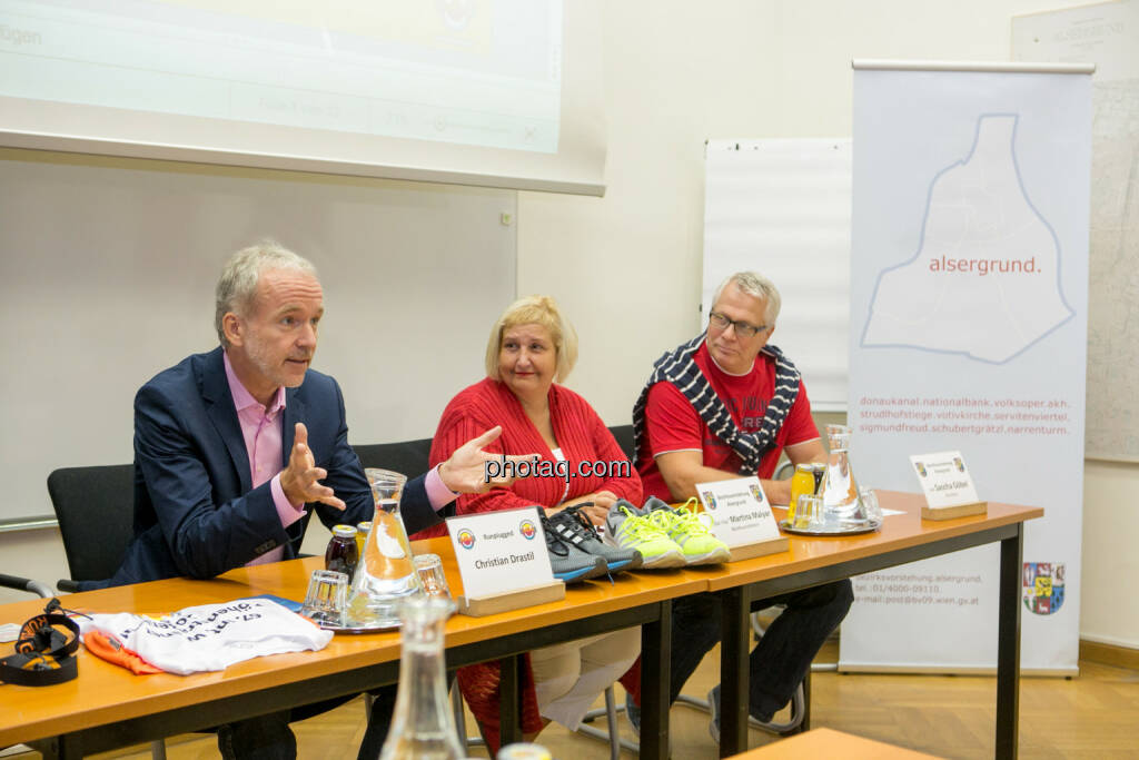 Christian Drastil, Martina Malyar (Bezirksvorsteherin Alsergrund), Sascha Göbel (Bezirksvorstehung Alsergrund), © photaq/Martina Draper (10.09.2015) 