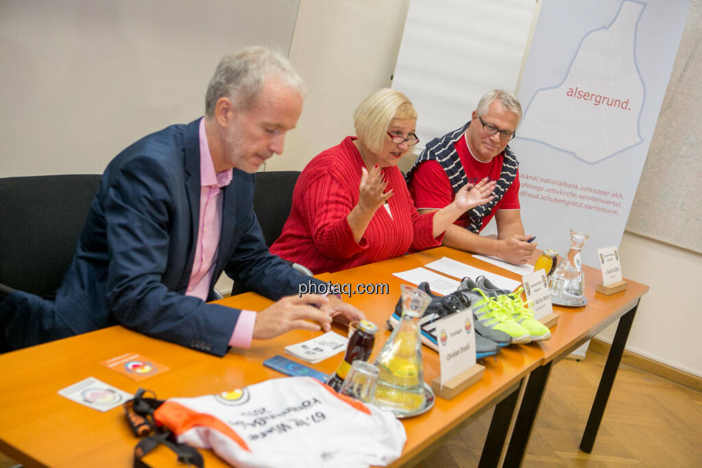 Christian Drastil, Martina Malyar (Bezirksvorsteherin Alsergrund), Sascha Göbel (Bezirksvorstehung Alsergrund), © photaq/Martina Draper (10.09.2015) 