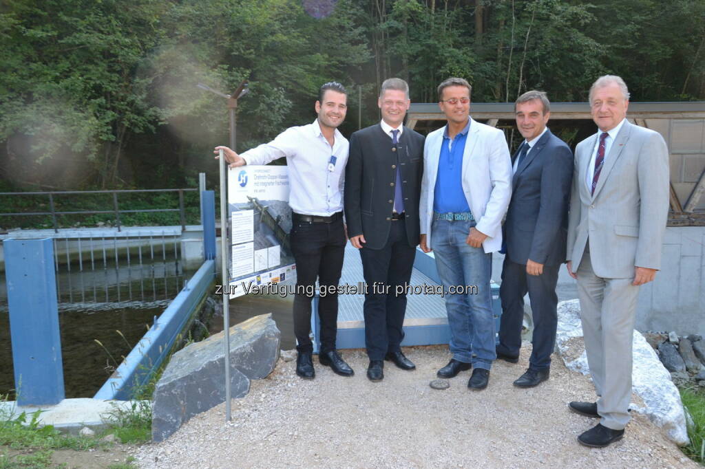 Paul Edelsegger (Hydroconnect), Andreas Hanger (Neubruck Immobilien GmbH), Erwin Mayer (stv. GF Kleinwasserkraft Österreich), LT Abg. Anton Erber,  Franz Wiedersich (WKNoe-Direktor), © Fotocredit: www.eisenstrasse.info (12.09.2015)