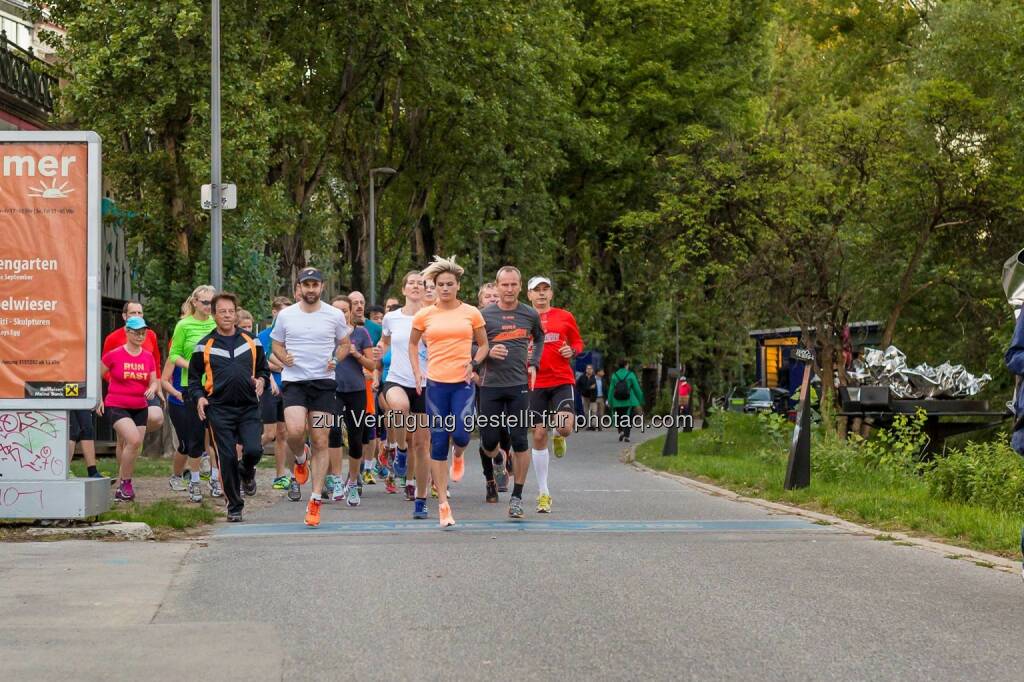 Vorbereitungstraining zum erste bank vienna night run mit Elisabeth Niedereder, © mit freundlicher Genehmigung von Hannes Mentiz (13.09.2015) 