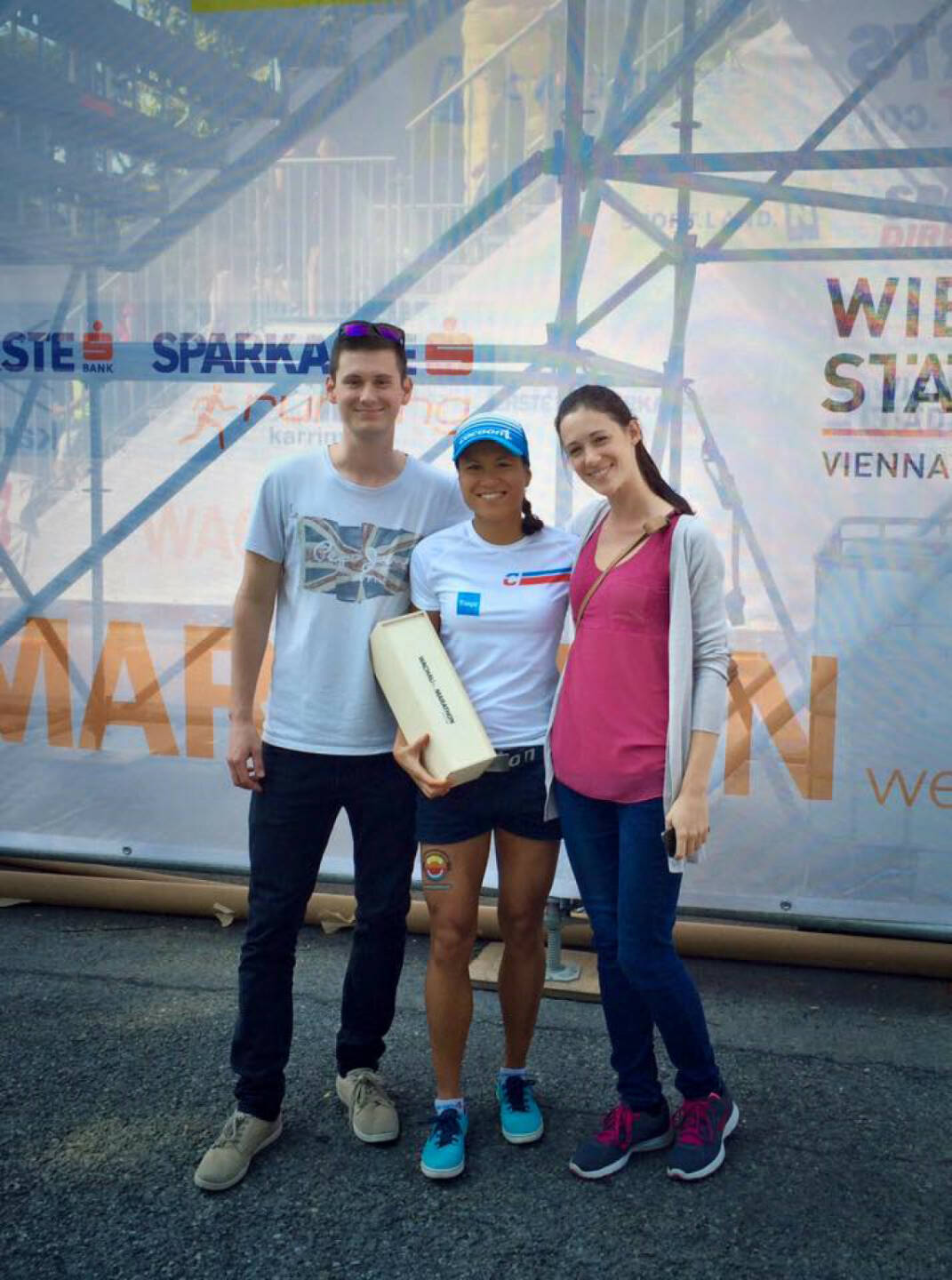 Annabelle Mary Konczer (Tristyle Runplugged Runners): AK-Sieg beim Wachau Halbmarathon 2015